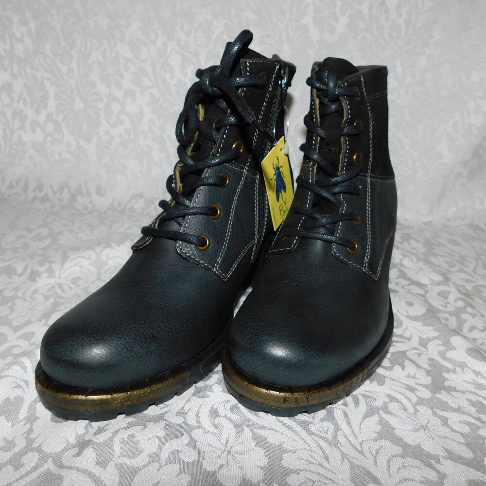 London Fly, Lace up Boots, Size-40(9), Color-Black